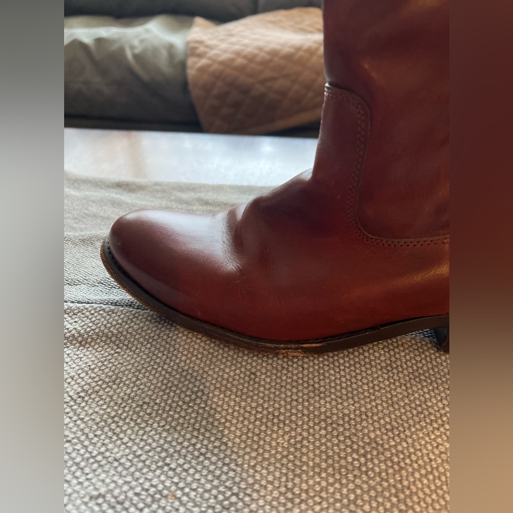 Frye Melissa Button Boot - Picture 2 of 16